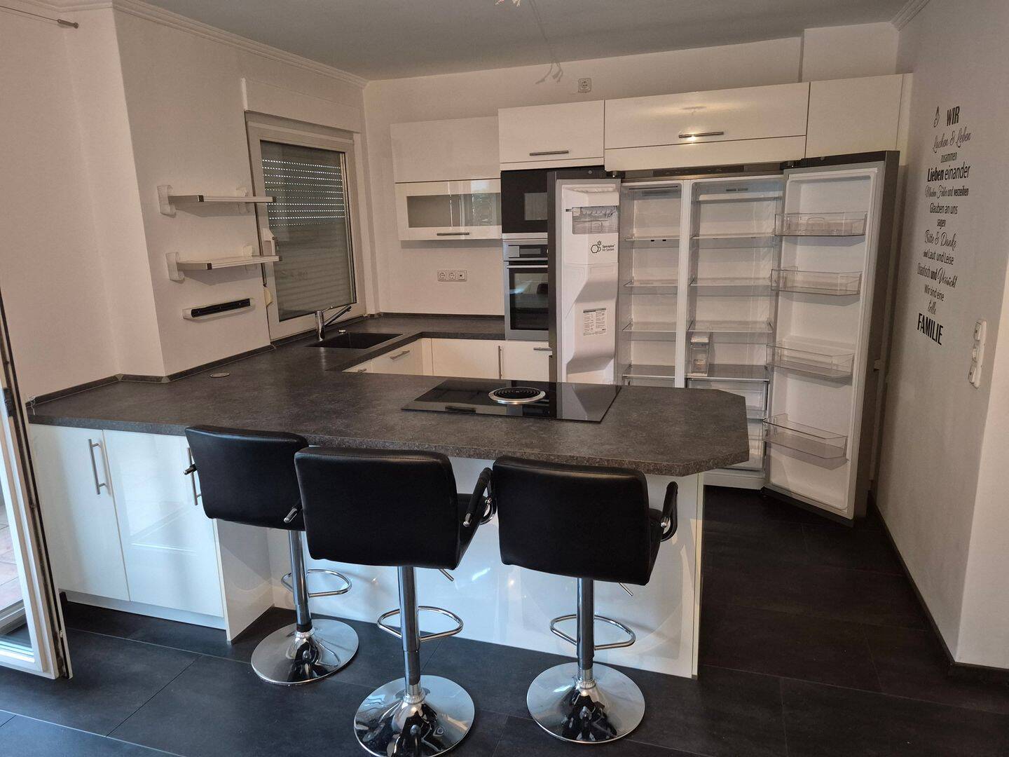 Attraktive ETW – Komplett renoviert mit tolle Einbauküche in ruhige Lage von Hagen-Haspe(Westerbauer Süd), 58135 Hagen (Haspe)
