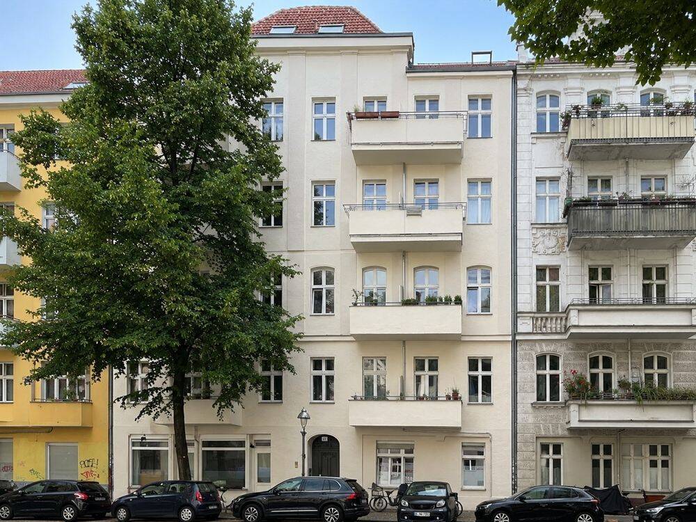 Großzügige Dachgeschoss- wohnung in Berlin, 12049 Berlin (Neukölln)