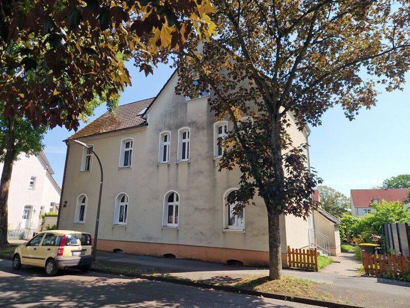 So macht wohnen Spaß: renovierte 3-Zimmer- Maisonette-Wohnung mit eigenem Garten!, 44359 Dortmund
