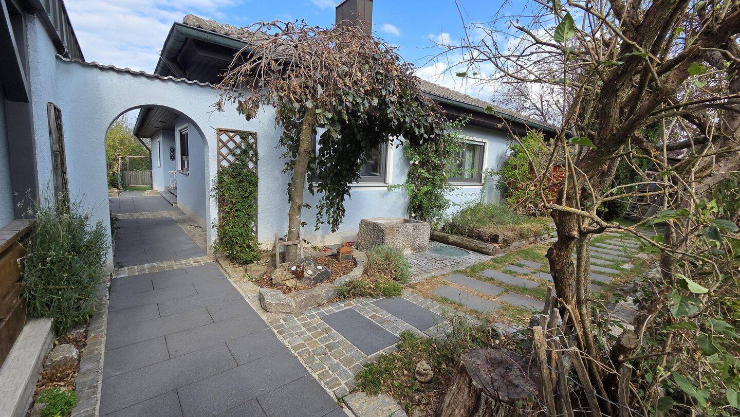Großzügiges Bungalow-Wohnen mit Garten, gehobener Ausstattung und optionalem Zusatzbereich, 91486 Uehlfeld