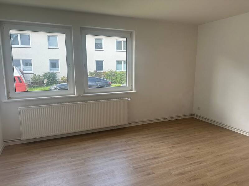 Schöne 4-Zimmer-Wohnung mit Balkon, 26129 Oldenburg (Oldb) (Bloherfelde Innenstadt Wechloy)