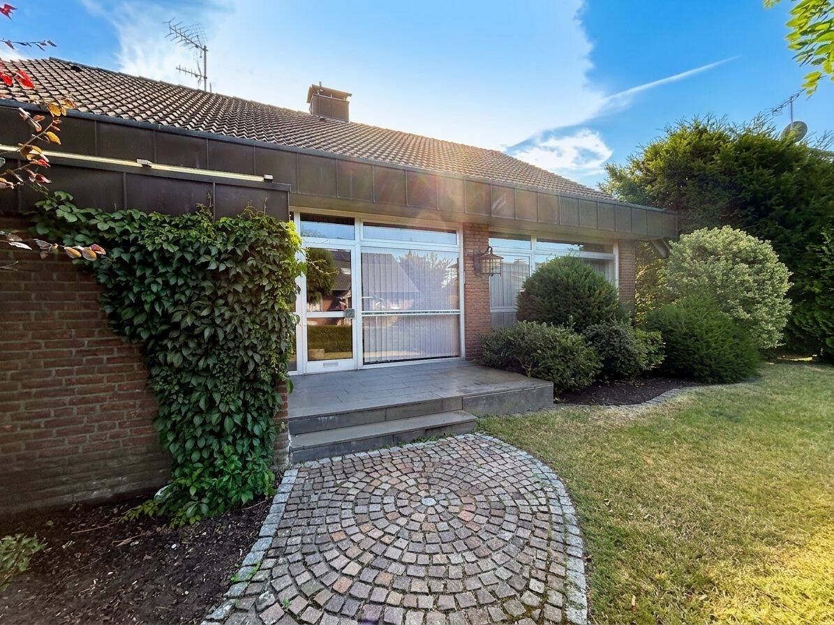 Großzügiges Einfamilienhaus mit besonderem Wohncharakter in Sendenhorst-Albersloh!, 48324 Sendenhorst