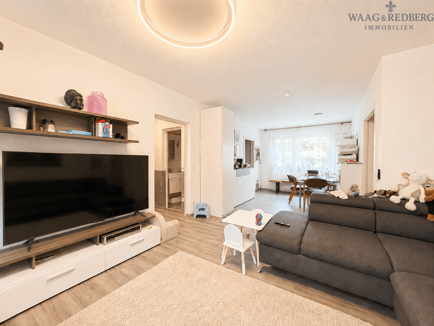 Großzügige 4-Zimmer-Eigentumswohnung mit 99 m² Wohnfläche, 90473 Nürnberg (Langwasser)