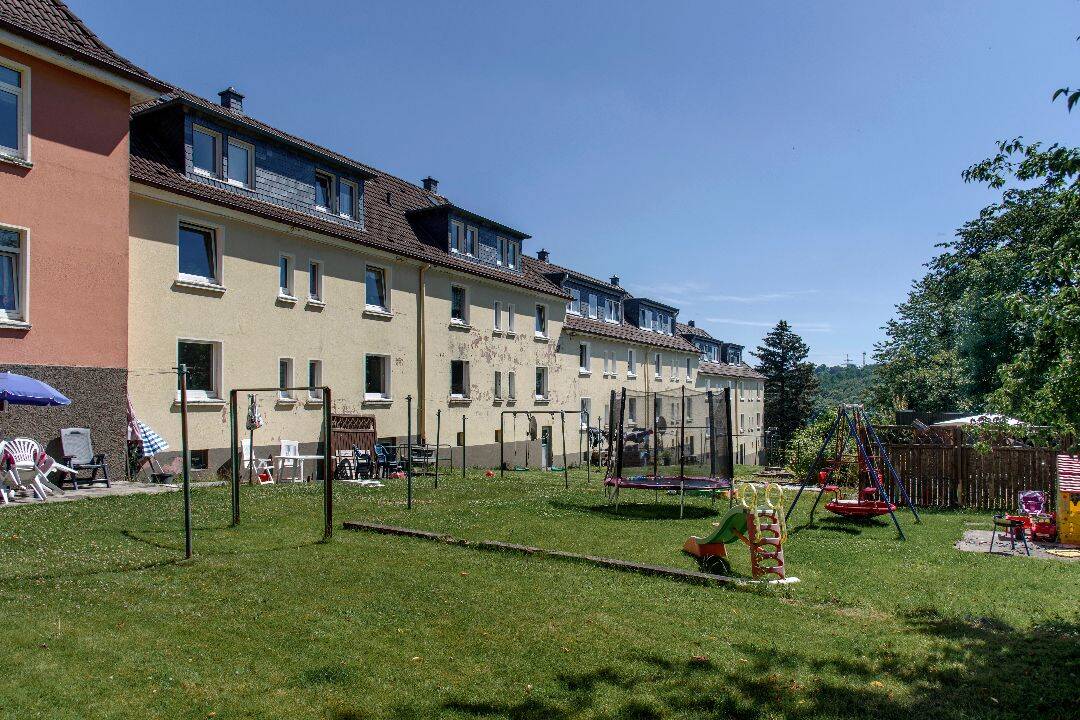 Helle Wohnung mit Gartenanteil!, 42857 Remscheid (Innen Nord Süd West)