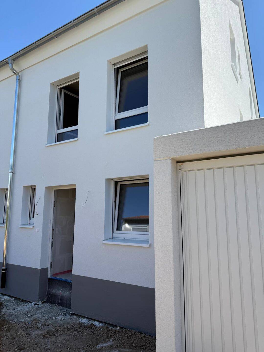 Traumhafte Doppelhaushälfte zum Erstbezug in Ingelheim – Modernes Wohnen mit Blick auf den Bismarckturm!, 55218 Ingelheim am Rhein
