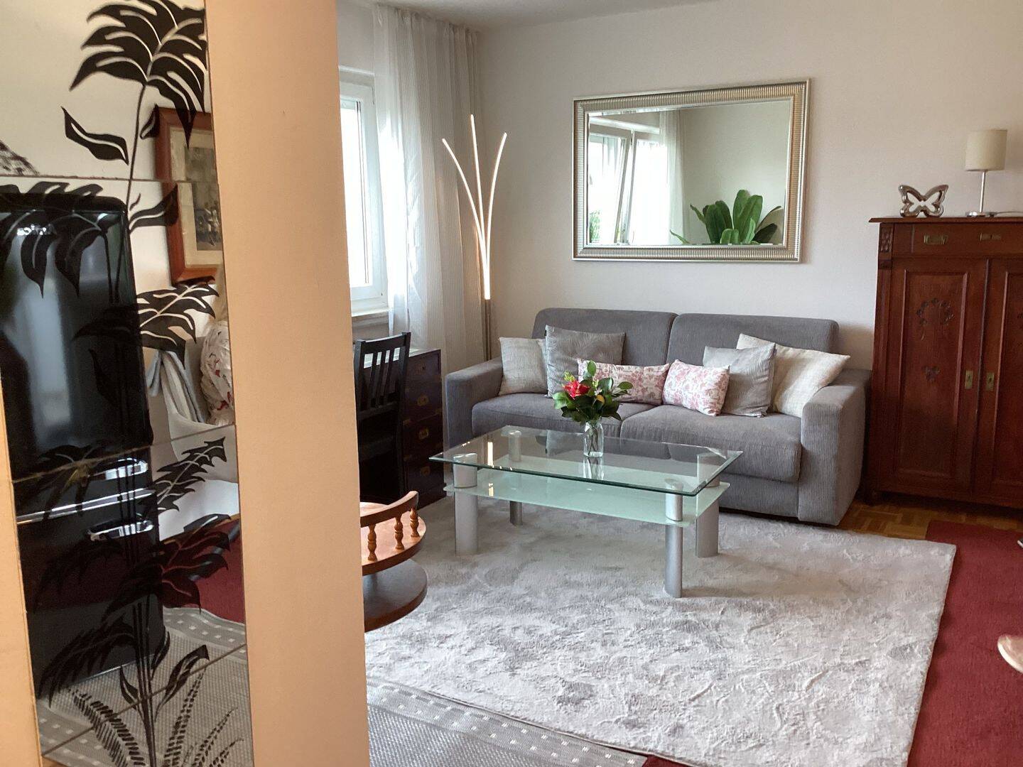 Möblierte 1,5 Zimmer-Wohnung mit Dachterrasse in Sendling, 81377 München (Hadern Sendling-Westpark)