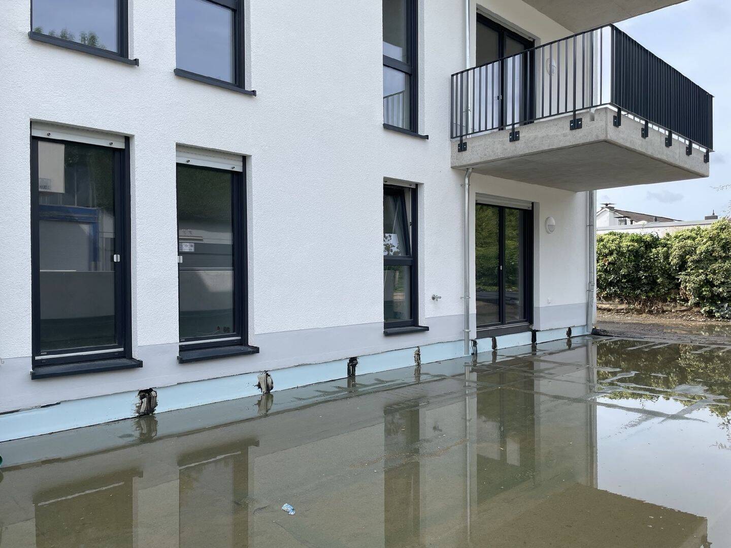 Ihre Barrierefreie Eigentumswohnung mit Gartenanteil und 2 Terrassen zentral in Schlebusch, 51375 Leverkusen (Schlebusch)