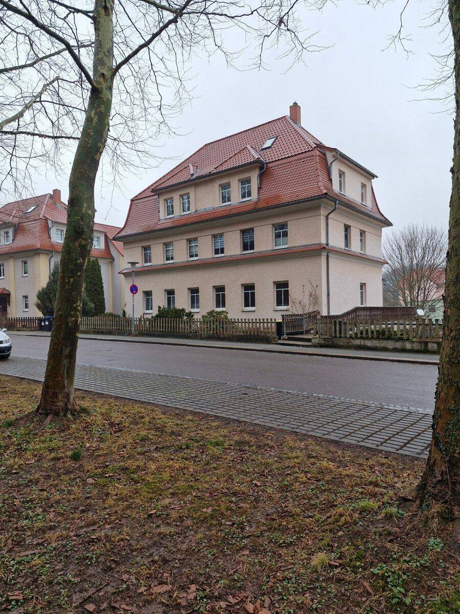 altersgerechte 2 Raumwohnung unweit vom Zentrum der Kleinstadt Nossen mit Einbauküche, 1683 Nossen