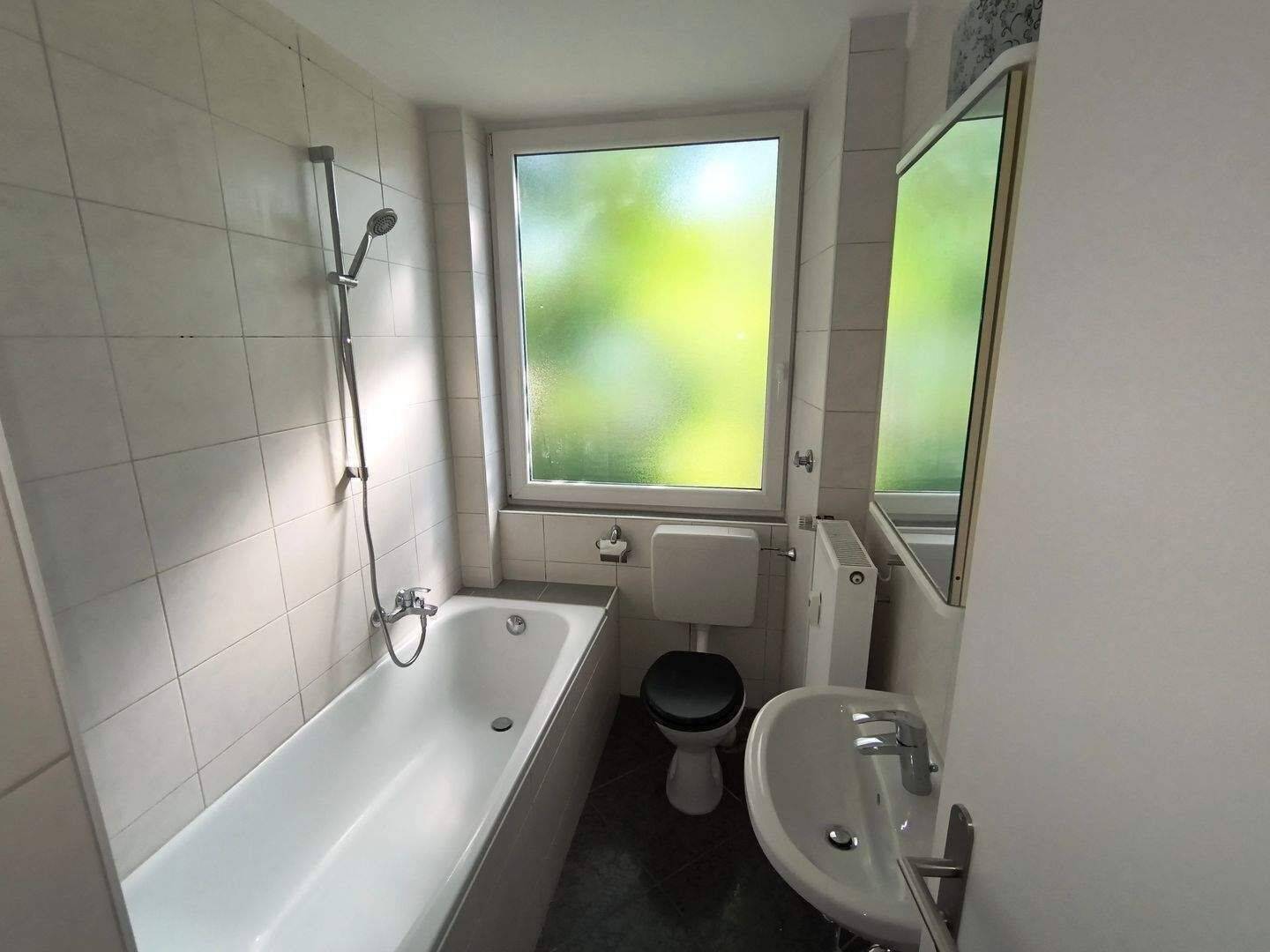 Auch toll für Studenten: Zentrale 2-Zimmer Wohnung in Nürnberg nähe Erlenstegen, 90491 Nürnberg