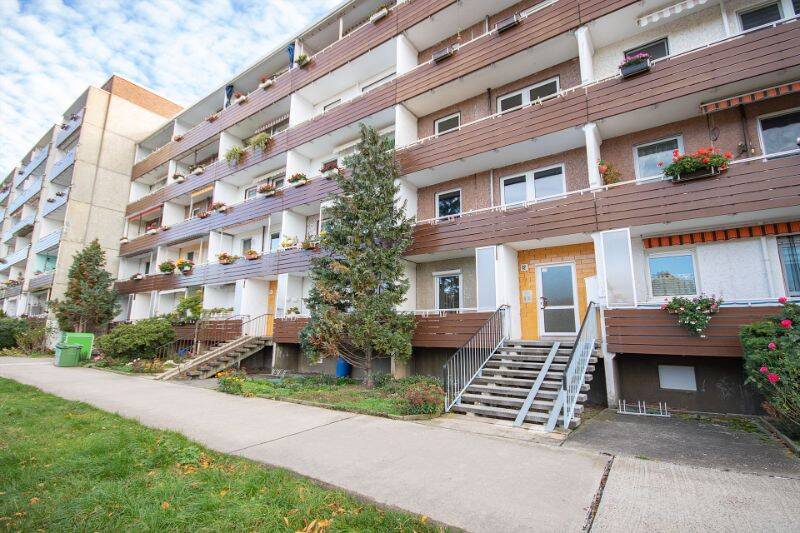 Nachnutzer gesucht! Schöne 4-Zimmerwohnung für Familien, 6120 Halle (Saale) (Dölau Heide Nord Heide Süd Kröllwitz Lettin)