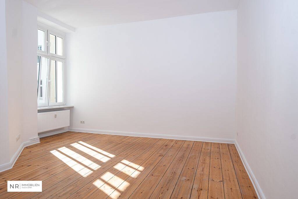 Altbau trifft Kiezleben – bezugsfrei mit Balkon in Friedrichshain, 10249 Berlin (Friedrichshain-Kreuzberg Friedrichshain Prenzlauer Berg)