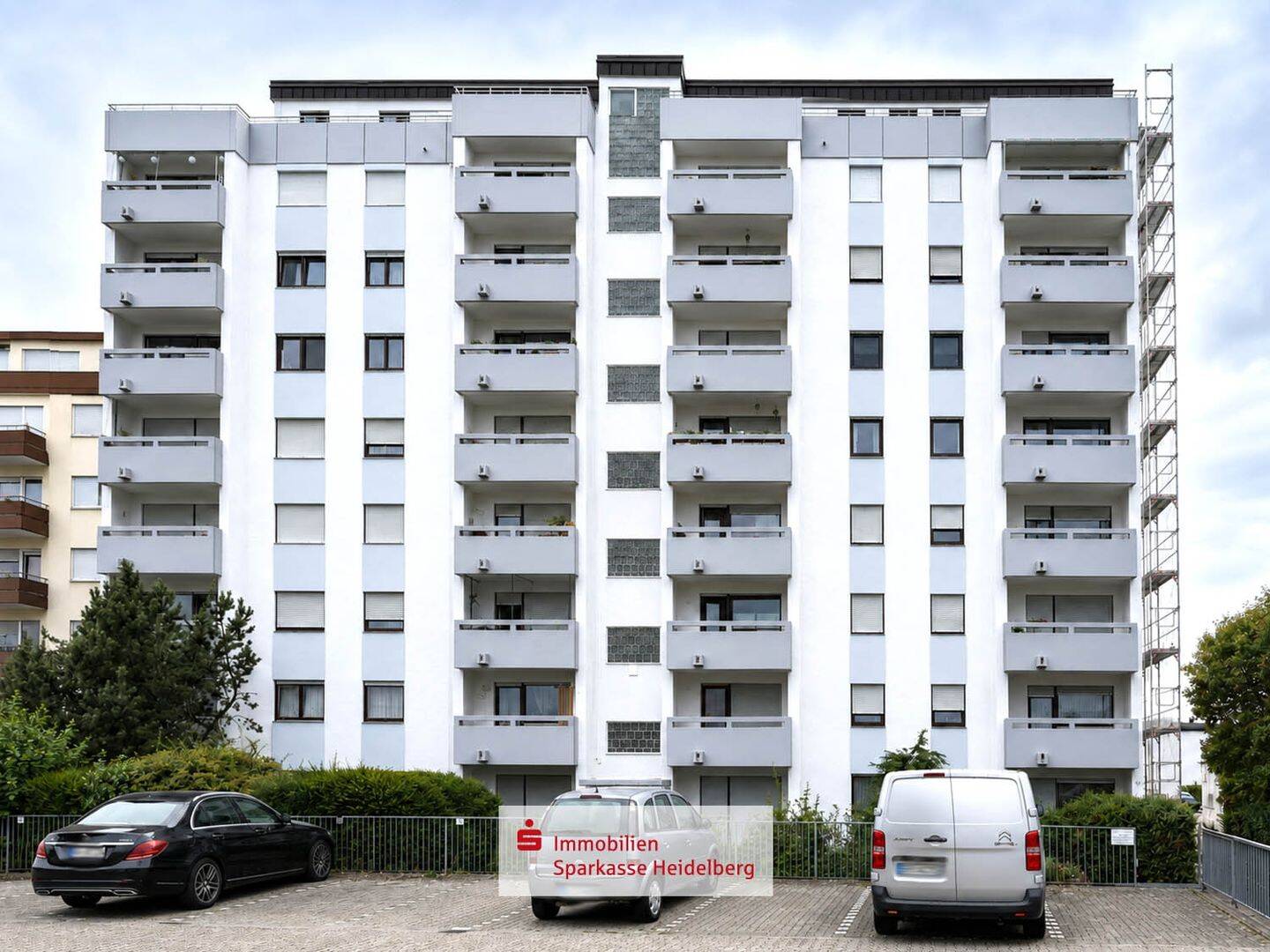 Gepflegte Wohnung mit Aufzug, Loggia und Stellplatz in Ofterheim, 68723 Oftersheim