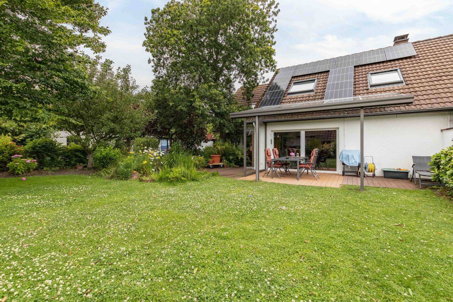 Nordsee genießen – Doppelhaushälfte mit Garten in Harlesiel! Eigennutzung oder Ferienvermietung!, 26409 Wittmund