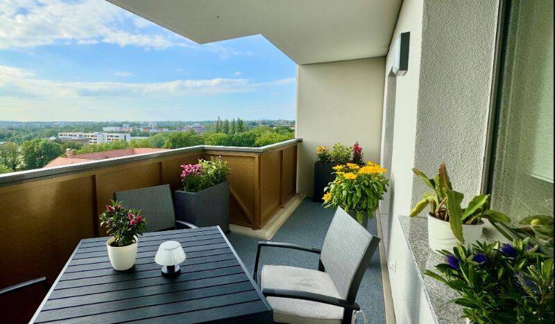 Nachnutzer gesucht! 2-Raumwohnung im Herzen der City…, 6110 Halle (Saale) (Damaschkestraße Gesundbrunnen Innenstadt Lutherplatz Saaleaue)