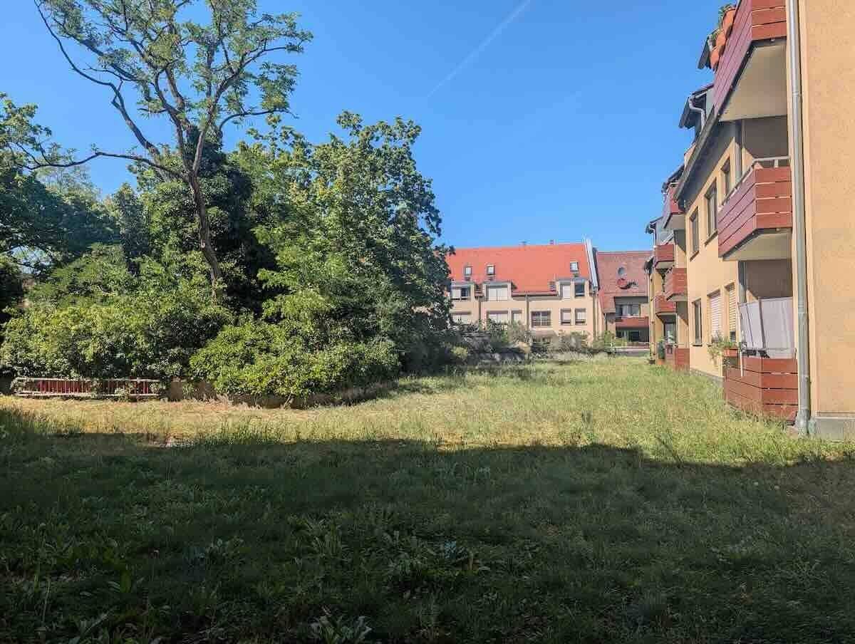 Möbliertes Studentenappartement in Top-Lage in Erlangen, 91054 Erlangen (Burgberg Erlangen-Nord Erlangen-Ost Innenstadt Sieglitzhof)