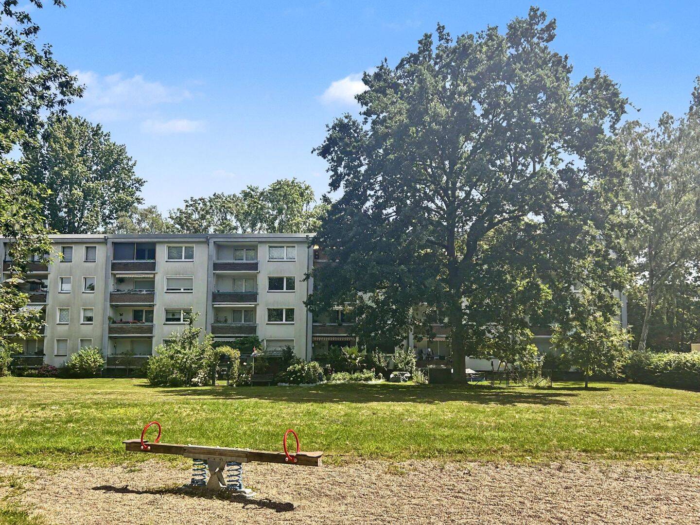 Ihr neues Zuhause in Wedau – 3 Zimmer mit sonnigem Balkon, 47279 Duisburg