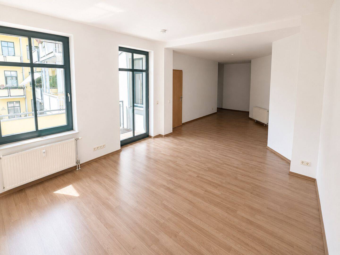 Helle 2-Zimmer Wohnung mit Balkon in ruhiger Lage in der Neue Str. zur Miete, 39104 Magdeburg (Altstadt Buckau)