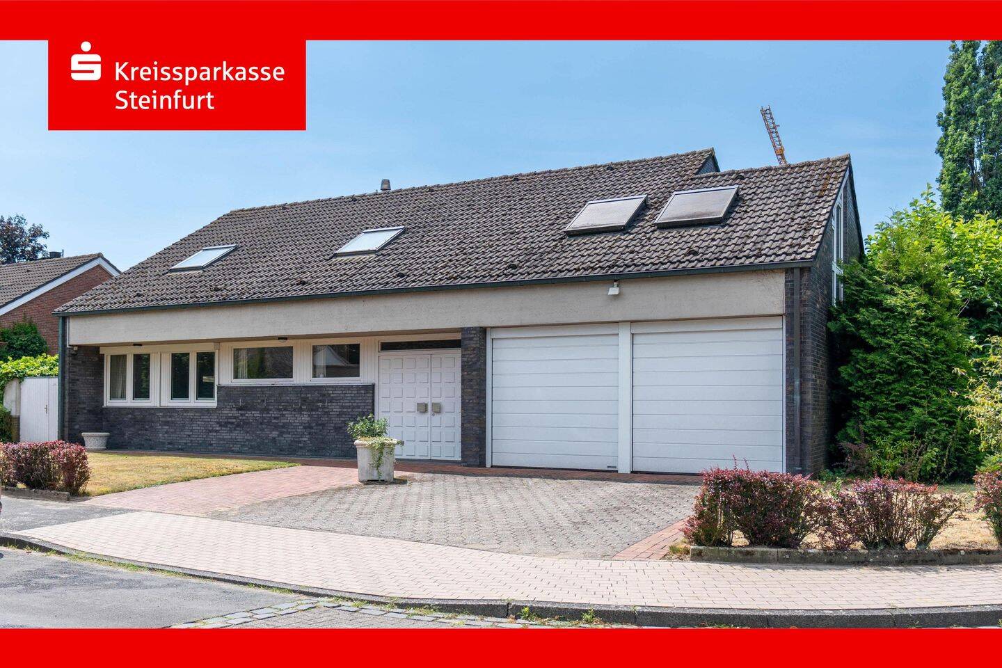 Großzügiges Wohnen in etablierter Nachbarschaft Freistehender Klassiker in Greven, 48268 Greven