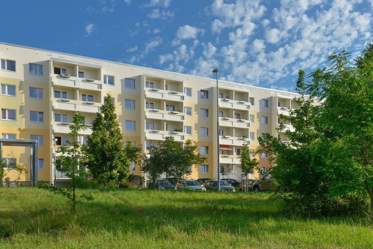 2-R-WE mit großem Schlafzimmer ab Mitte Nov., 6120 Halle (Saale) (Dölau Heide Nord Heide Süd Kröllwitz Lettin)