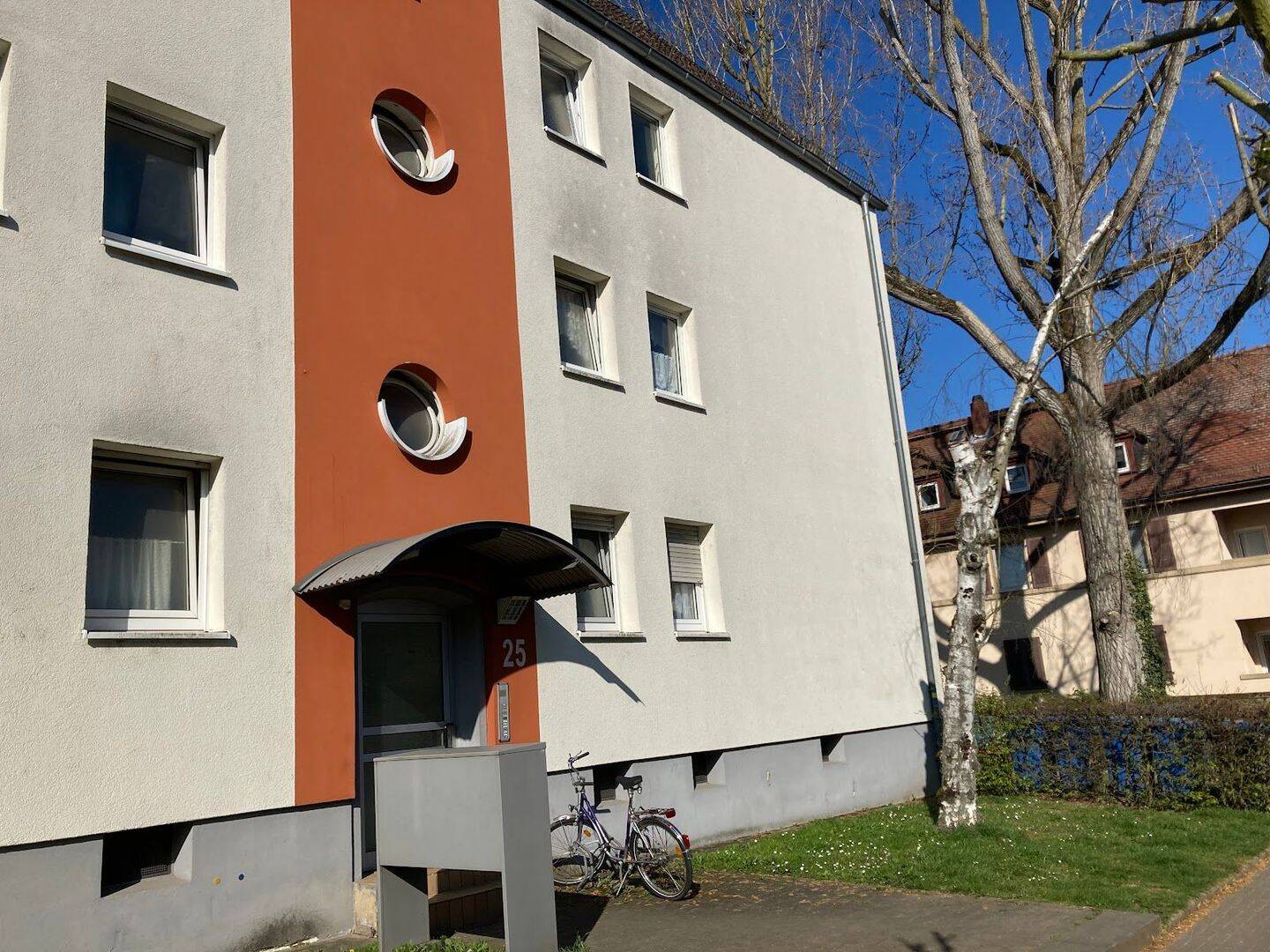 Moderne 3-Zimmer-Dachgeschosswohnung in Friedberg ohne Aufzug, 61169 Friedberg (Hessen)