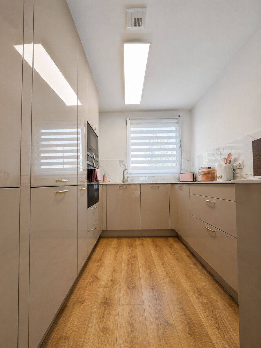 Neuwertiges Premium-Reihenmittelhaus mit exklusiver Ausstattung & Smart-Home-Technik, 97297 Waldbüttelbrunn