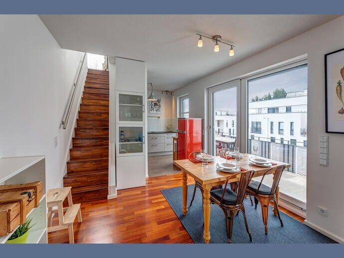 Möbliert: Moderne, helle Maisonettewohnung auf Zeit mieten, 81539 München (Obergiesing Ramersdorf-Perlach Untergiesing-Harlaching)