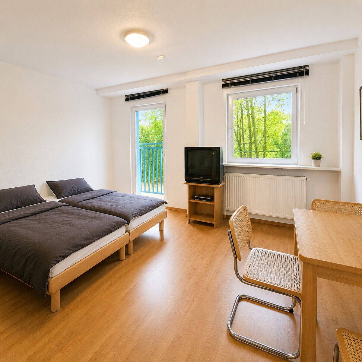 Möbliertes Single-Apartment im Erdgeschoss mit Garten*, 35463 Fernwald