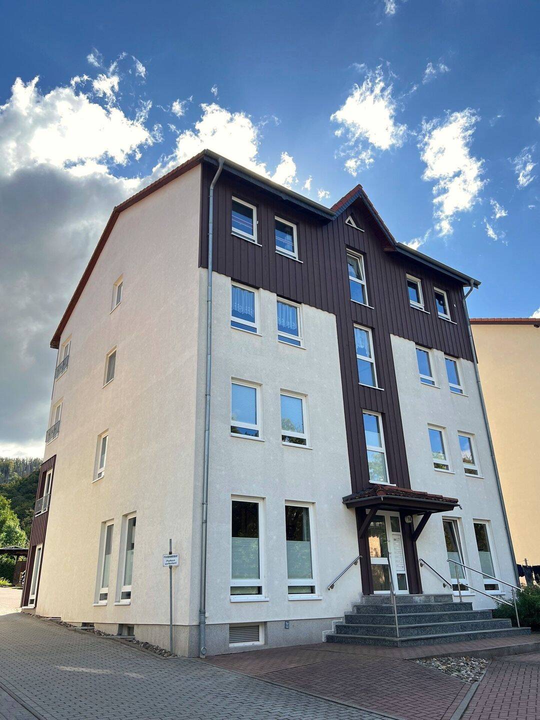 in Renovierung – 2 Raum WhG in Thale – DG – Balkon – Stellplatz, 6502 Thale