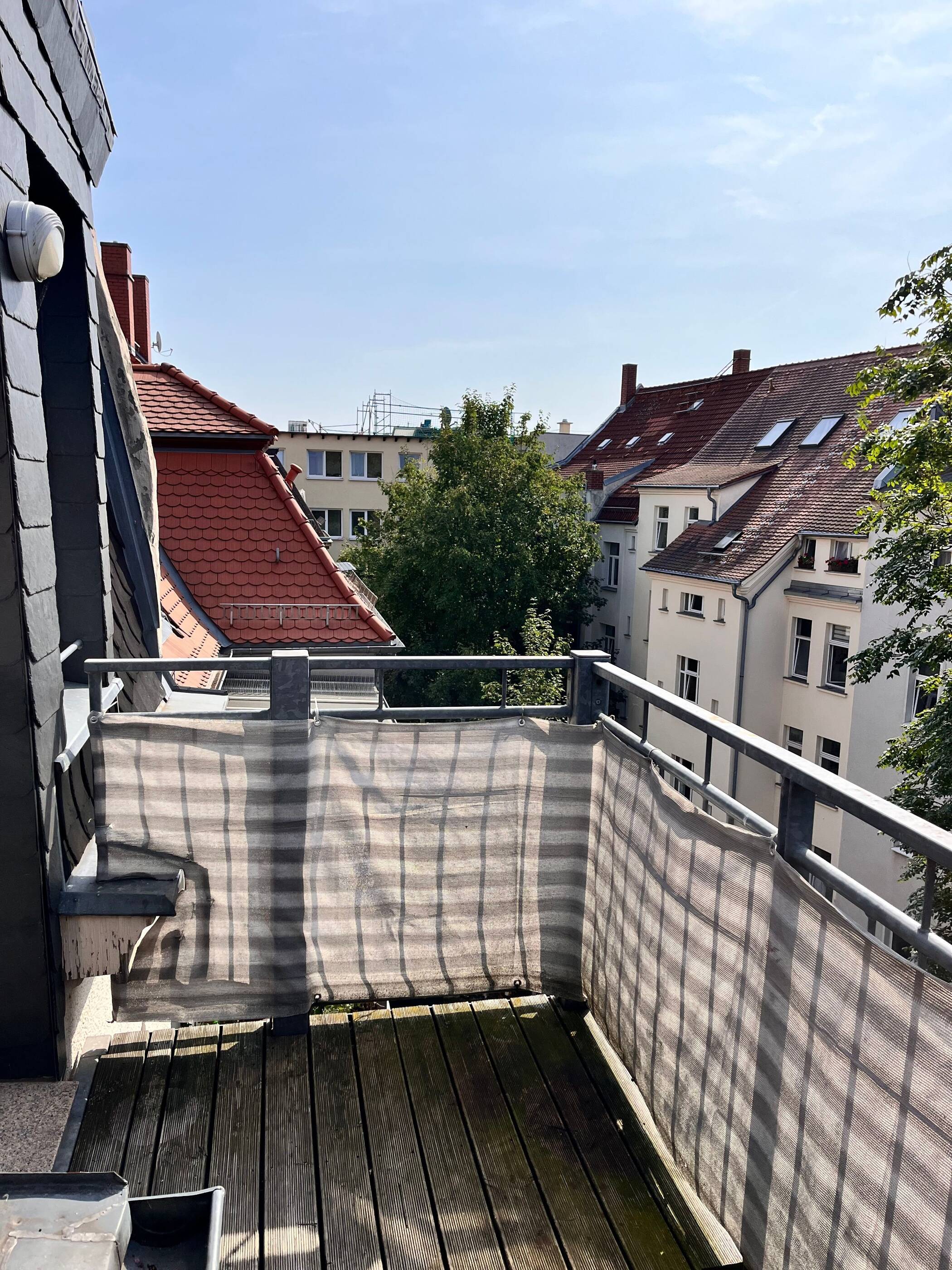 Charmante, helle Zwei-Zimmer-Wohnung mit großzügiger Wohnküche und wunderschönem Balkon in Gohlis, 4155 Leipzig (Gohlis-Mitte Gohlis-Süd)