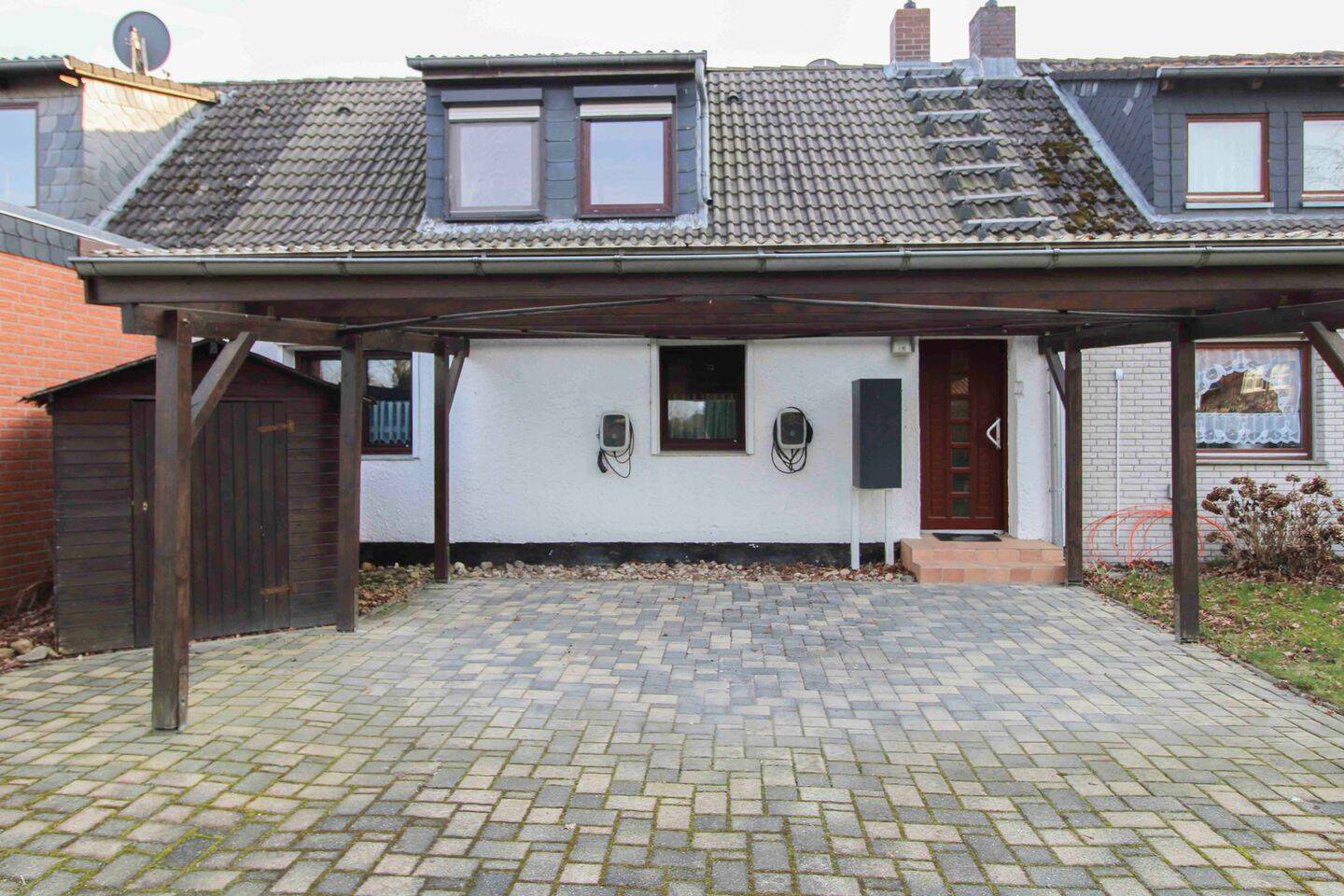 Umfangreich modernisiertes Reihenmittelhaus in Calberlah-Jelpke mit Wintergarten, 38547 Calberlah