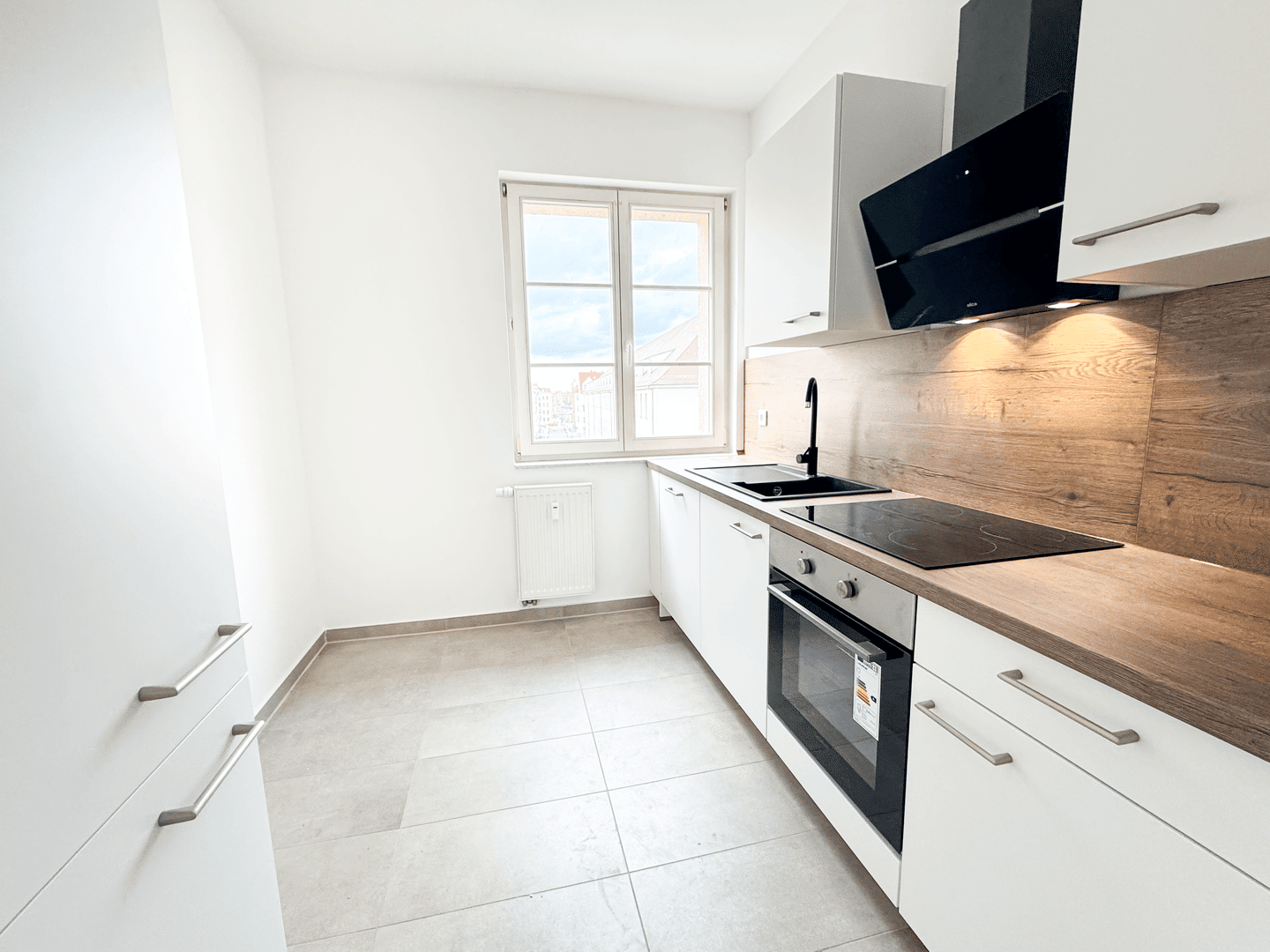 Modern sanierte Wohnung, inkl. EBK!, 4178 Leipzig (Burghausen-Rückmarsdorf Böhlitz-Ehrenberg)
