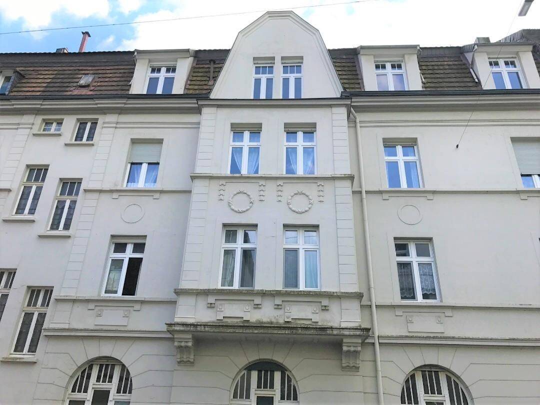 Helle 3- Zimmer Altbauwohnung mit Stuck und Erker, 42275 Wuppertal (Barmen)