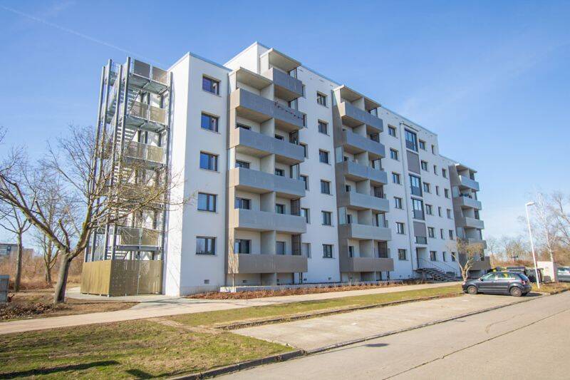 In der Herrichtung! 1-Zimmerwohnung mit Balkon, 6120 Halle (Saale) (Dölau Heide Nord Heide Süd Kröllwitz Lettin)