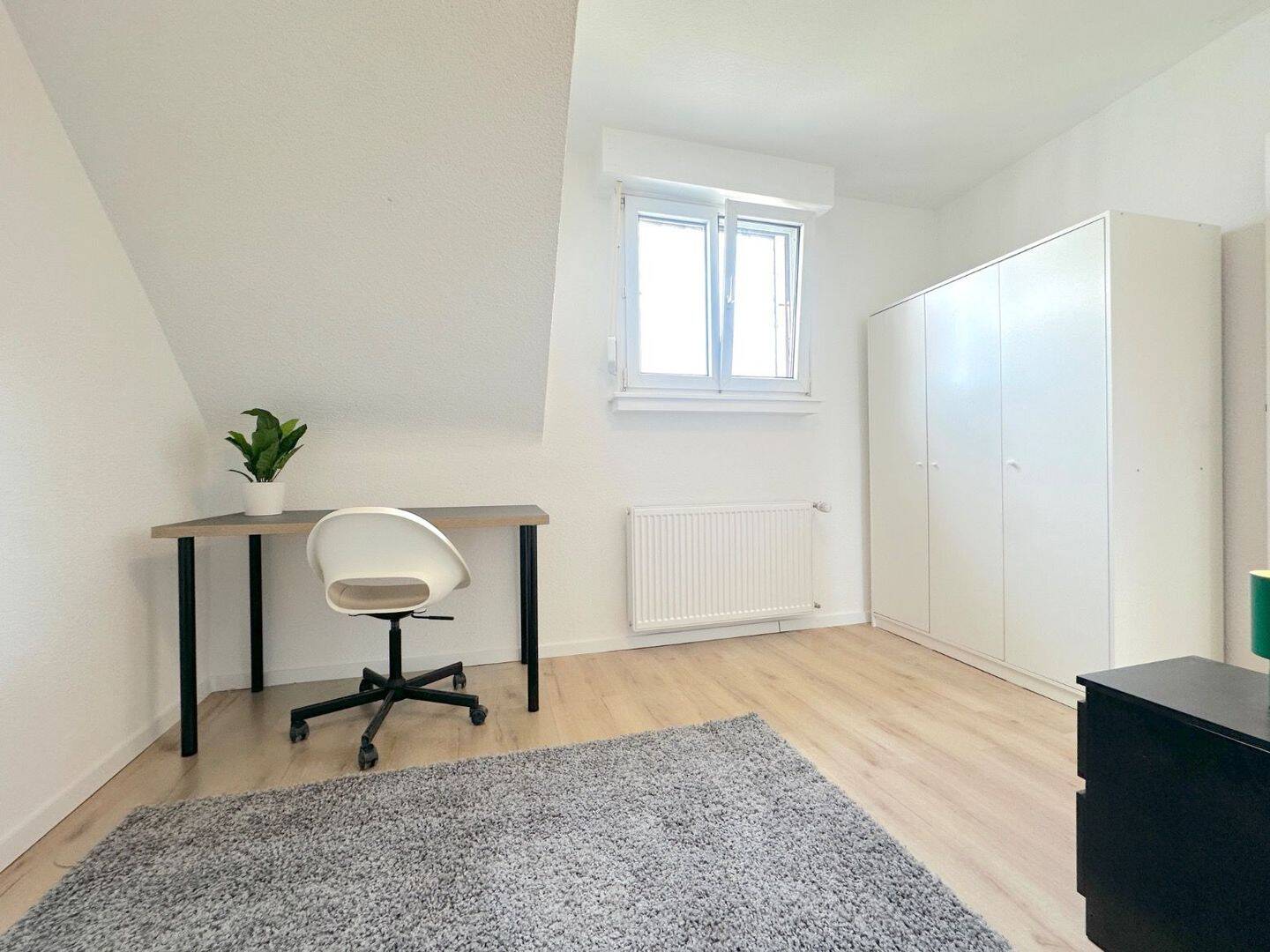 Frauen WG – Zimmer frei – Bergen-Enkheim ??, 60388 Frankfurt am Main (Bergen-Enkheim Seckbach)