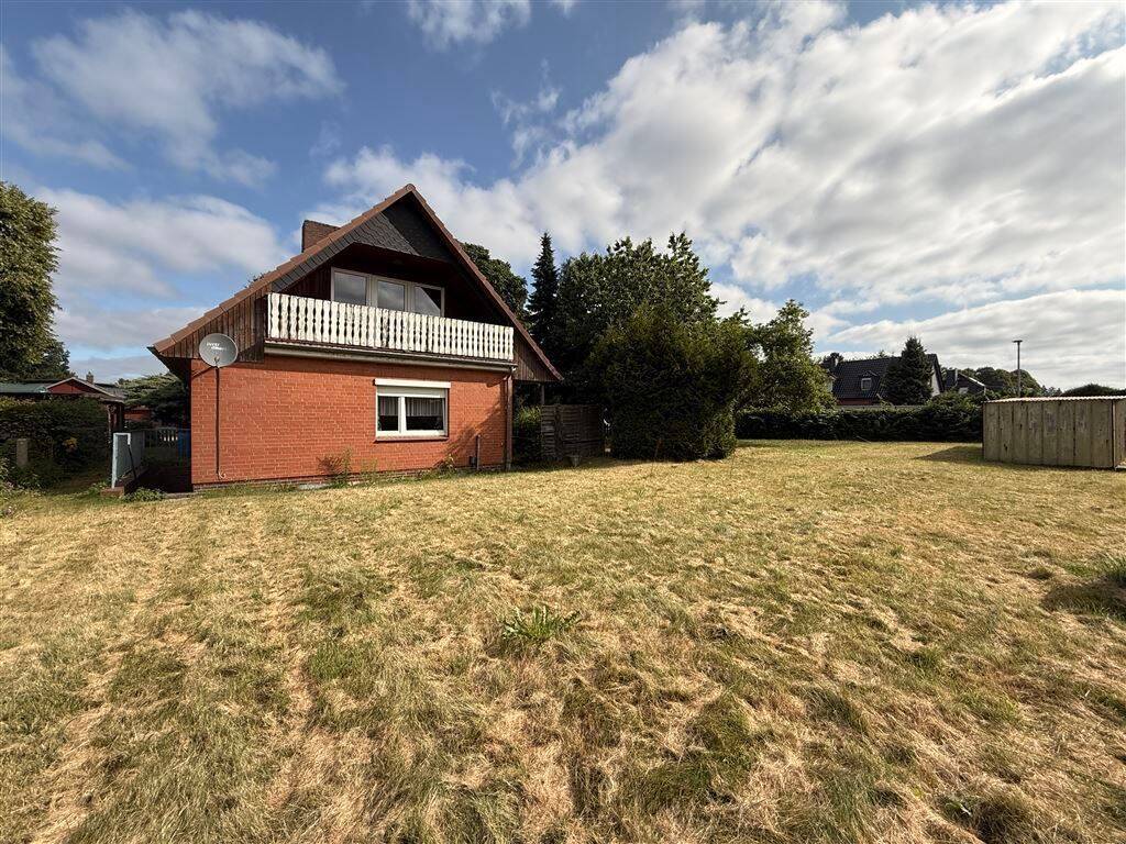 Viel Platz für neue Ideen – Familienhaus mit großem Grundstück und viel Potential, 23863 Bargfeld-Stegen