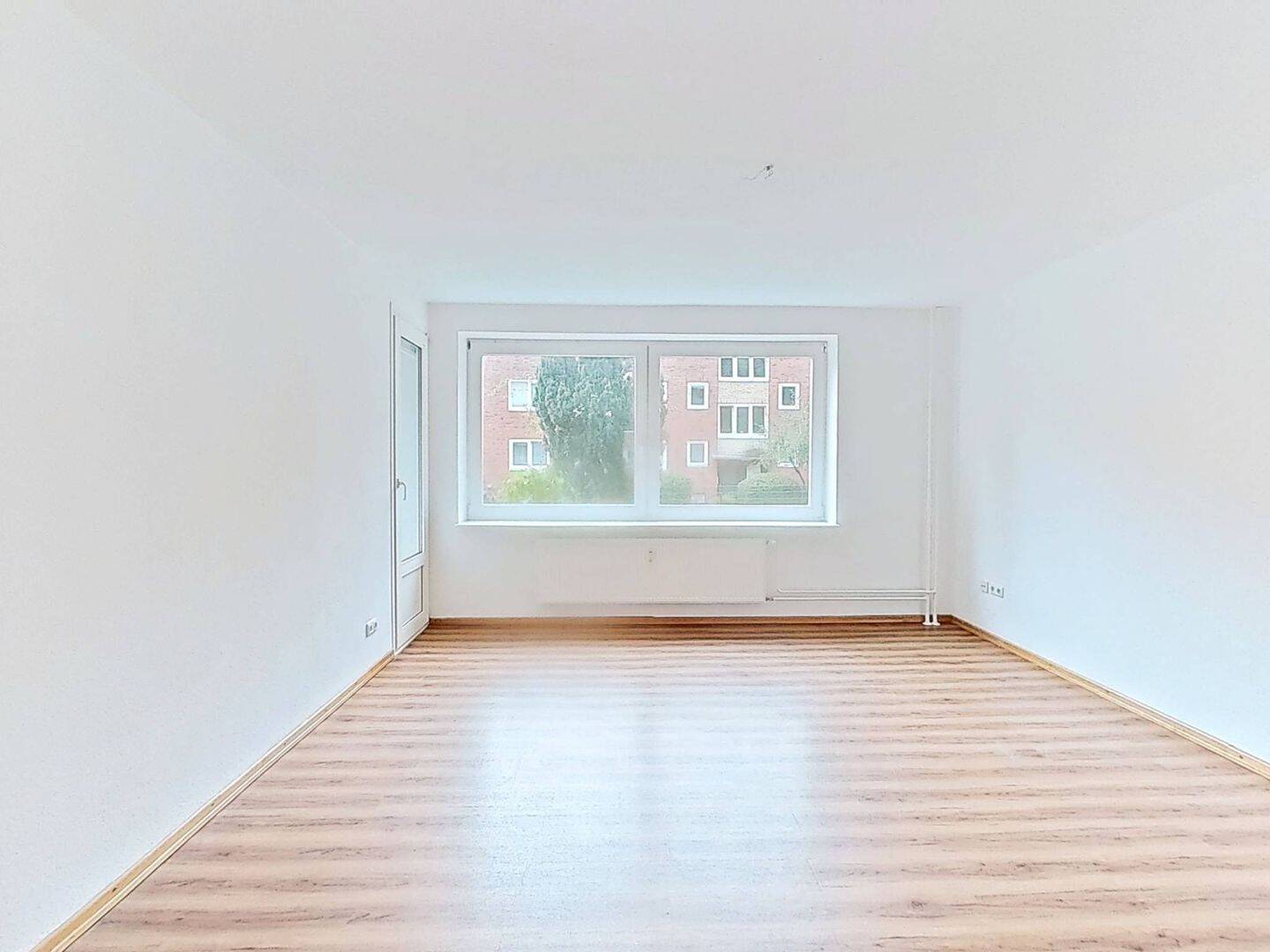 Ihr neues Wohlfühlzuhause in Rendsburg: Geräumige 3-Zimmer-Wohnung mit EBK und BALKON, 24768 Rendsburg