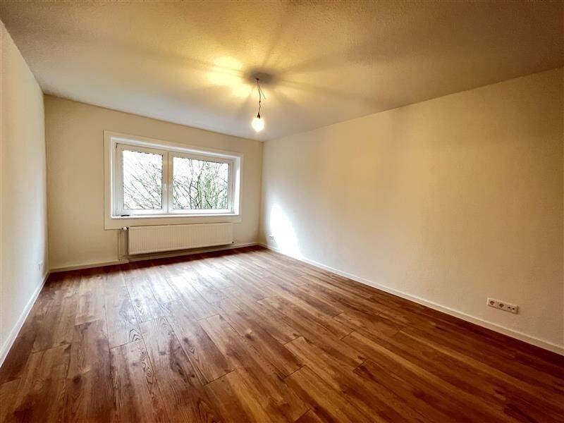Klein, fein & sofort bezugsbereit: Gemütliche 2-Zimmer-Wohnung im Käthnerort, 22083 Hamburg (Hamburg-Nord Barmbek-Süd)