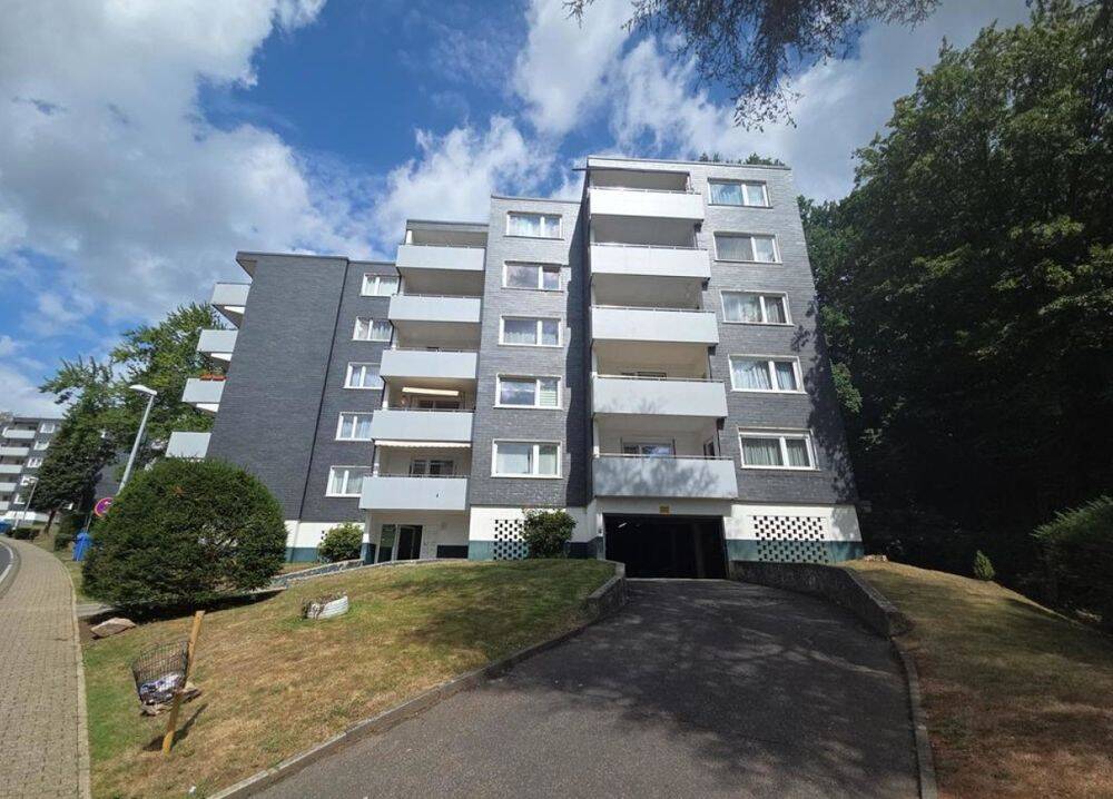 3-Zimmer-Wohnung mit Loggia & Garage in Leverkusen-Lützenkirchen – provisionsfrei, 51381 Leverkusen (Bergisch Neukirchen Lützenkirchen Quettingen)