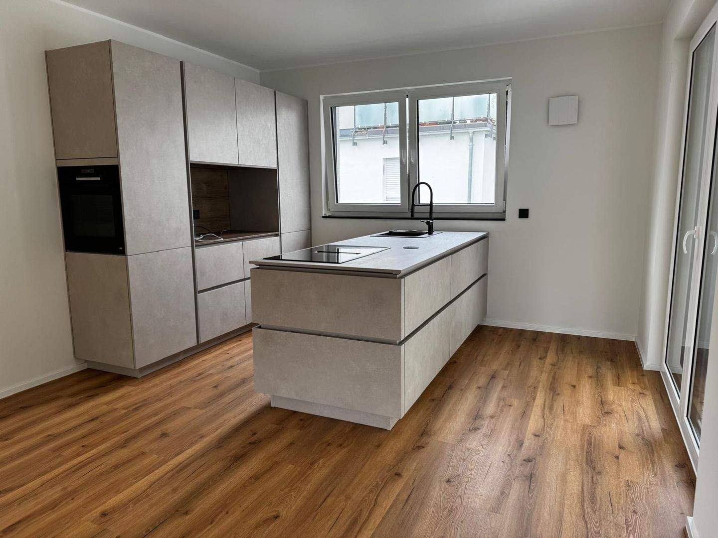 Moderne Neubauwohnung in Echternacherbrück, 54668 Echternacherbrück