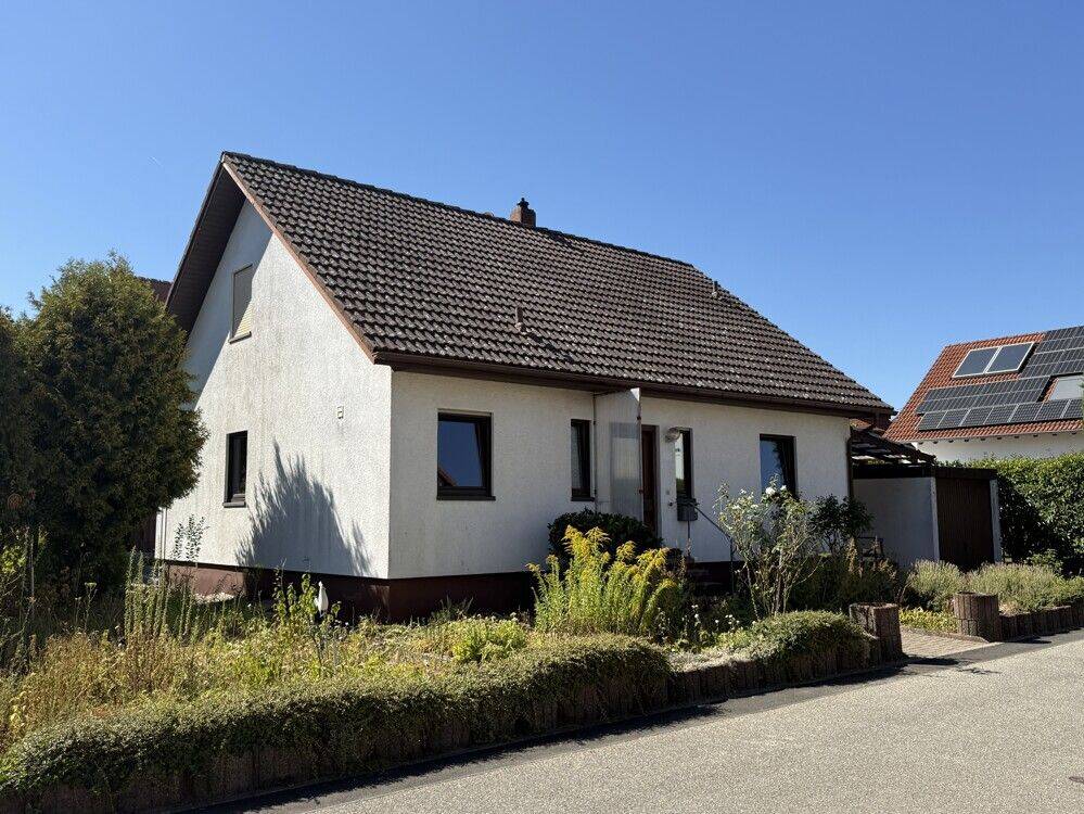 Gepflegtes Einfamilienhaus mit großem Garten & Ausbaupotenzial in Landau-Mörlheim, 76829 Landau in der Pfalz