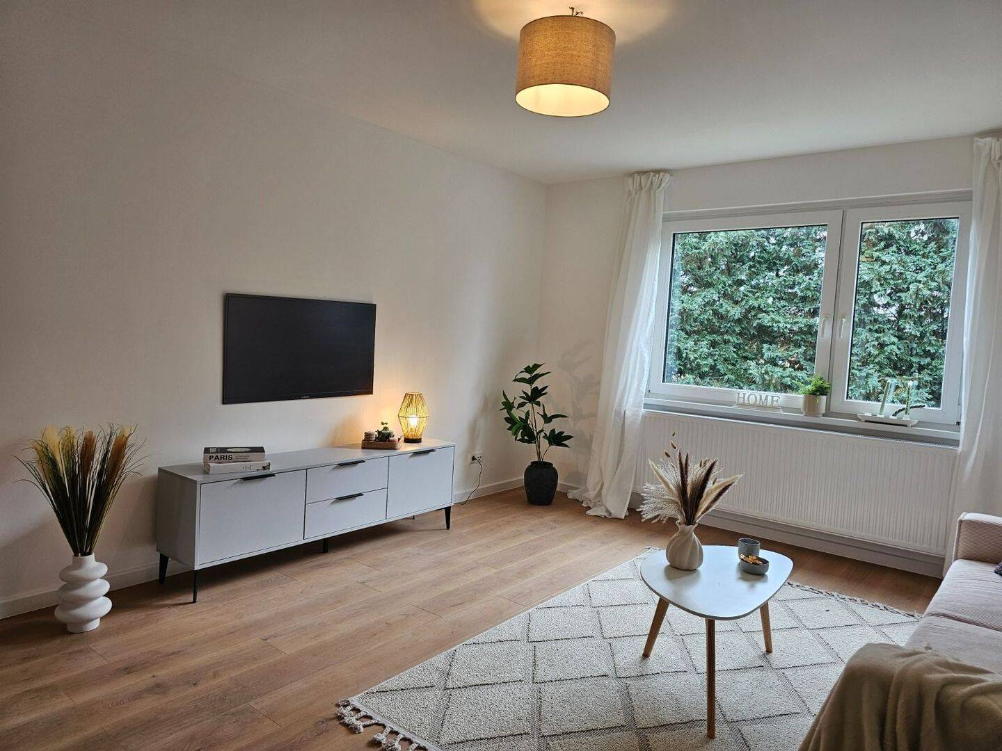 STILVOLL MODERNISIERT – ENTSPANNT EINZIEHEN // HELL, GEMÜTLICH, MODERN, 38122 Braunschweig
