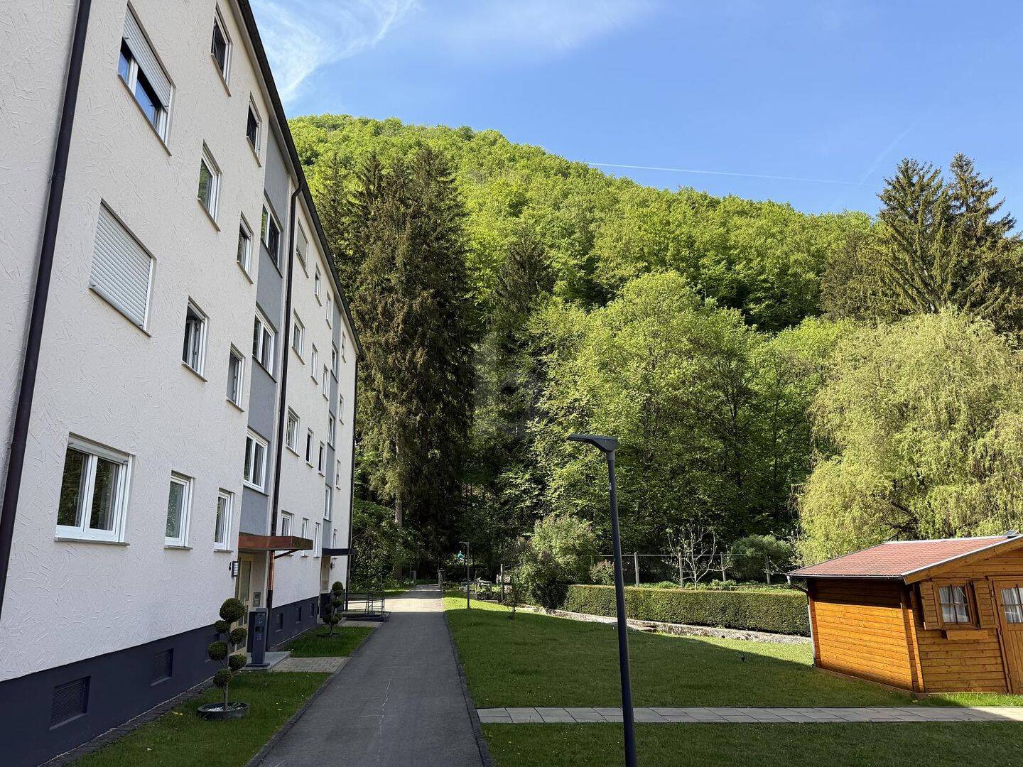 RUHIG GELEGEN, DIREKT AM WALD, 72574 Bad Urach