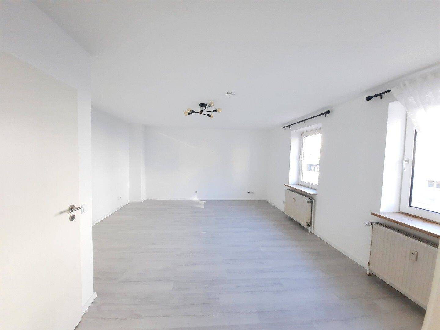 Modernes 1-Zimmer-Apartment mit Einbauküche | Top Lage, 90409 Nürnberg (Großreuth h. d. Veste Gärten h. d. Veste Maxfeld Schoppershof)