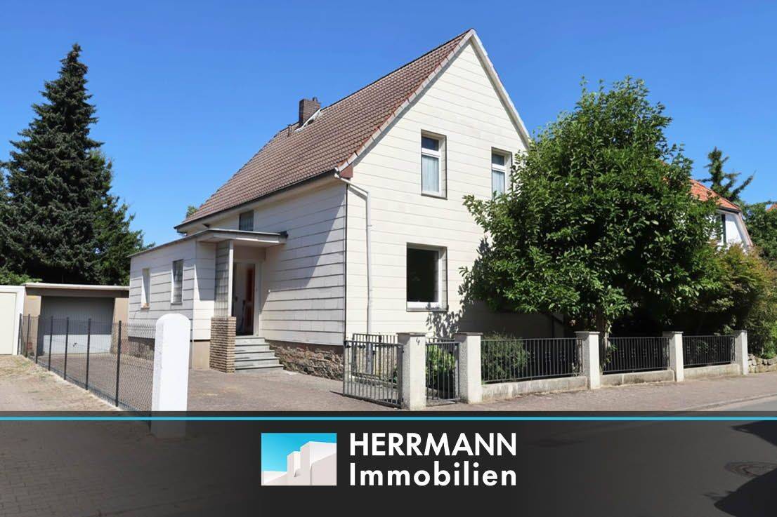 Gestalten Sie Ihr Traumhaus – Einfamilienhaus in zentraler Lage von Springe, 31832 Springe