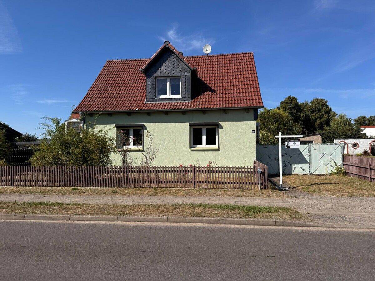 Einfamilienhaus sanierungsbedürftig in Putlitz!, 16949 Putlitz