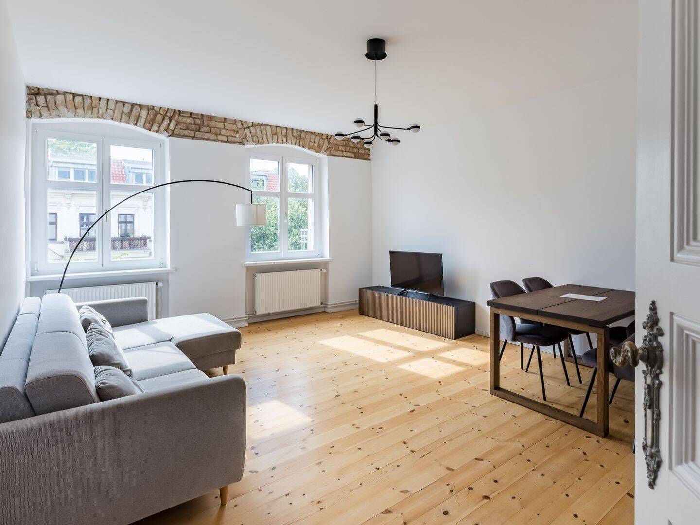 Charmante 3-Zimmer-Altbauwohnung nahe Volkspark Hasenheide, 12047 Berlin (Neukölln Kolonie Freie Stunde)