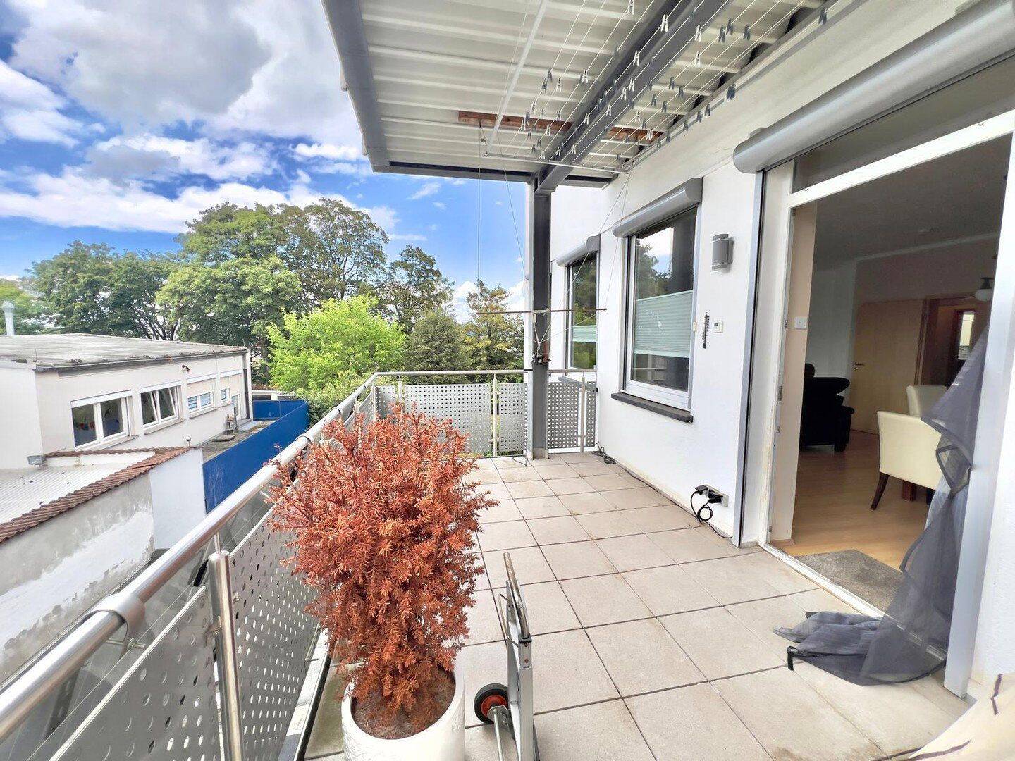 Moderne 4-Zimmer-Wohnung im Herzen von Kassel mit Westbalkon, 34117 Kassel