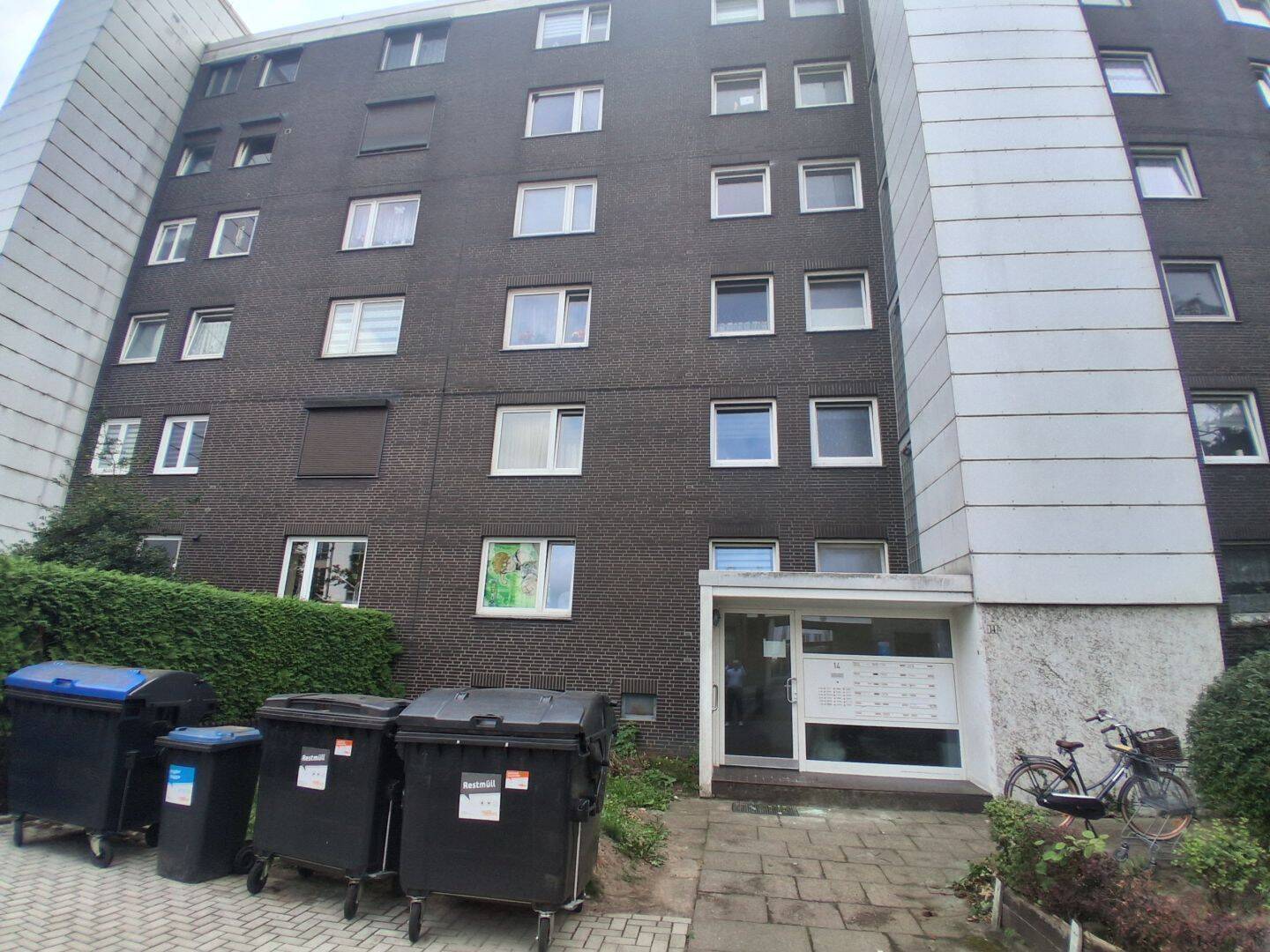 Attraktive 3-Zimmer-Eigentumswohnung mit Balkon und Aufzug in Bremen, 28277 Bremen (Kattenesch Kattenturm)