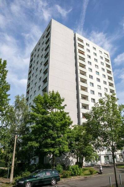 Schöne 2-Raumwohnung mit Balkon sucht neue Mieter!, 1257 Dresden (Großzschachwitz Leuben Lockwitz Niedersedlitz)