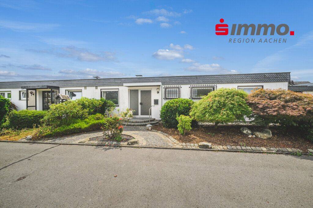 Wohnen in Stolberg-Donnerberg –  Bungalow mit Garage und Sauna, 52223 Stolberg (Rhld.)